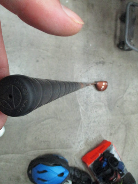 Load image into Gallery viewer, Used TaylorMade Titanium 9.5 Deg Driver Bubble Shaft
