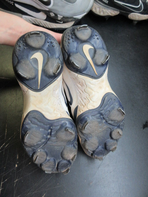 Load image into Gallery viewer, Used Nike Alpha Huarache Elite 4 Low Metal Baseball Cleats - Size 7
