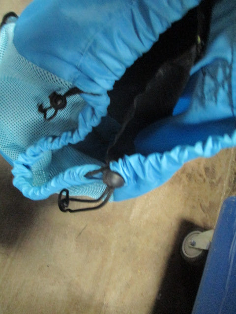 Load image into Gallery viewer, Used Light Blue Drawstring Swim Bag
