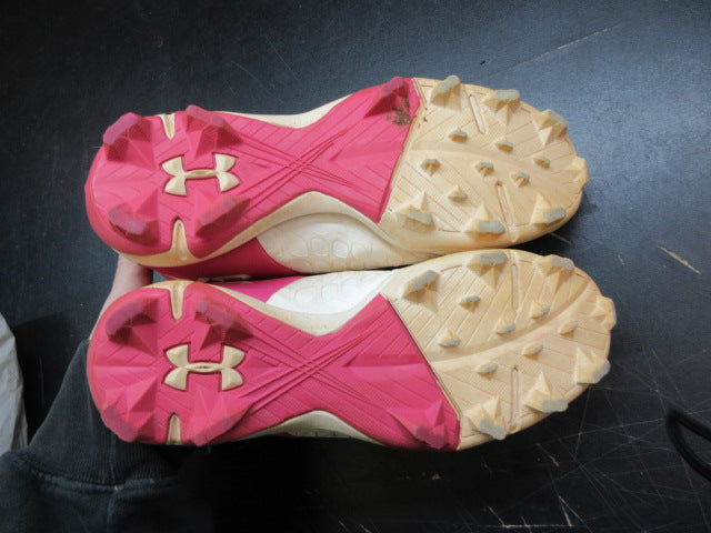 Load image into Gallery viewer, Used Under Armour Glyde 2.0 RM Softball Cleats - Size Youth 3
