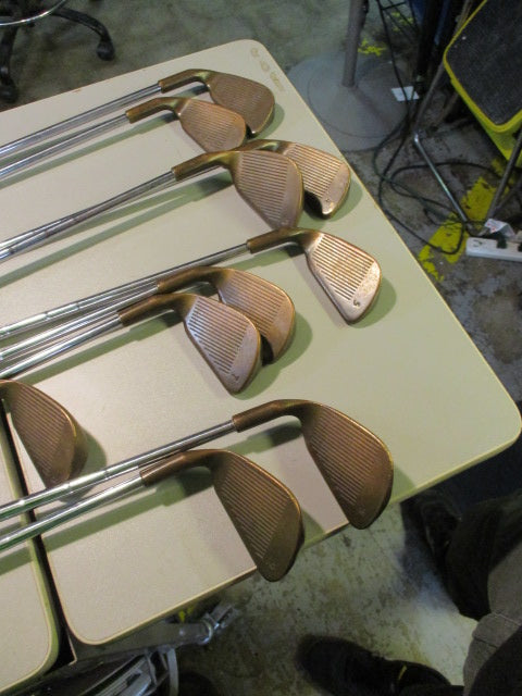 Load image into Gallery viewer, Used Ping EYE 2 Green Dot RH Beryllium IRON SET 2-PW-SW Matching Serial
