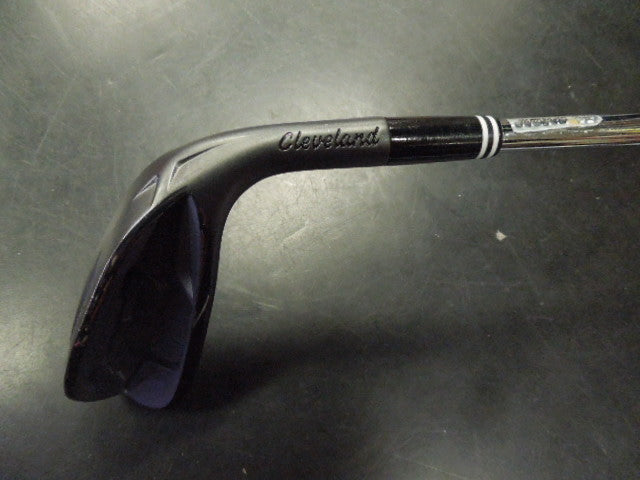 Load image into Gallery viewer, Used Cleveland Smart Sole Black Satin Right Hand 4 Chipper
