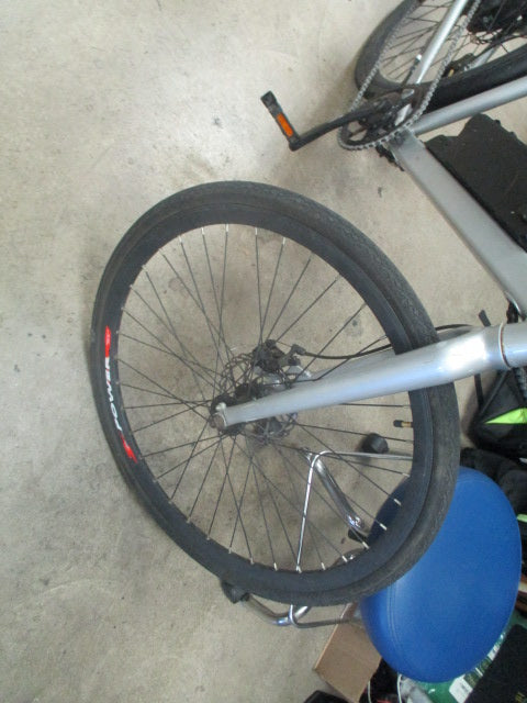 Load image into Gallery viewer, Used Wolff Lyra Sliver 54Cm (54) 7- Speed E-Bike
