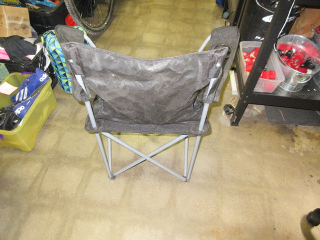 Load image into Gallery viewer, Used Black Folding Camp Chair With Bag
