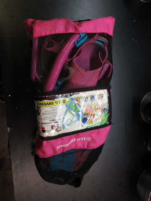 Load image into Gallery viewer, Used U.S Divers Manta Kids Snorkel Set - Size Small/Medium (1-3)
