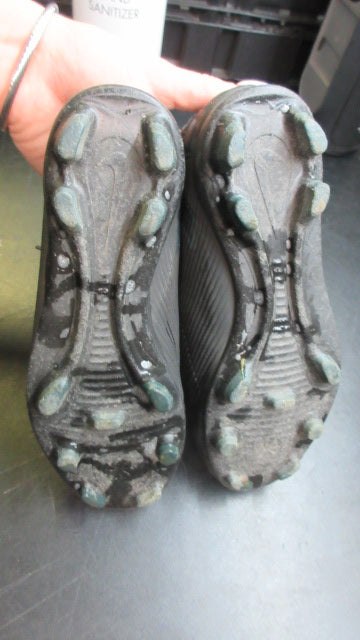 Load image into Gallery viewer, Used Nike Mercurial Superfly 10 Academy Soccer Cleats - Size Youth 3

