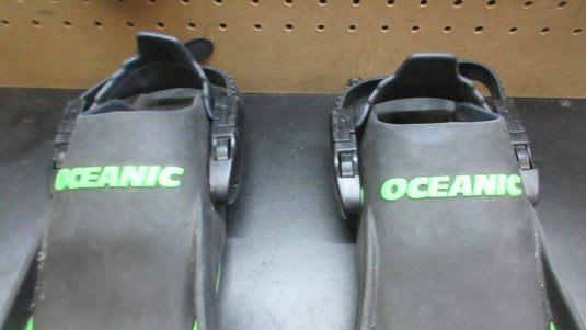 Used Oceanic V-Drive Swim Fins - Adult Large