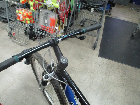 Used Specialized HardRock 17" 21 Speed Rock Shock Suspension Bike