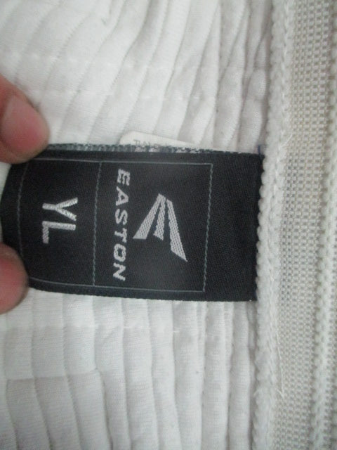 Load image into Gallery viewer, Used Easton Open Bottom Youth Large Baseball Pant
