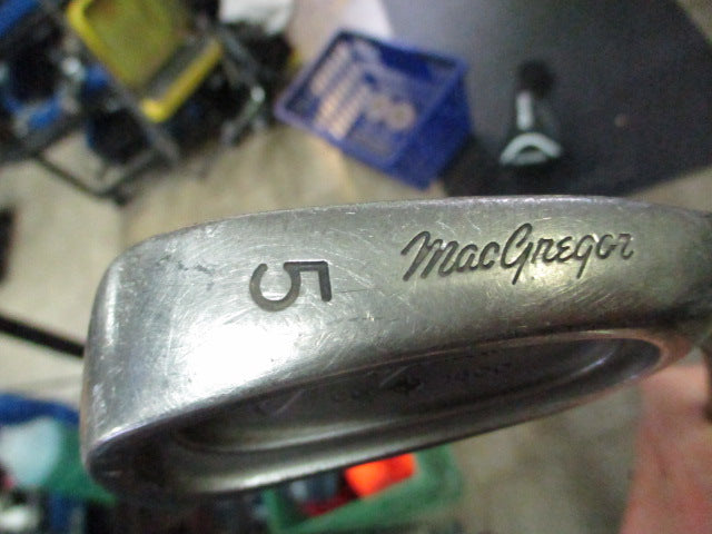 Load image into Gallery viewer, Used Jack Nicholaus RH 5 Iron
