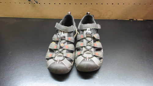 Used Keen Newport Neo H2 Sandal/ Hiking Shoes - Size 4
