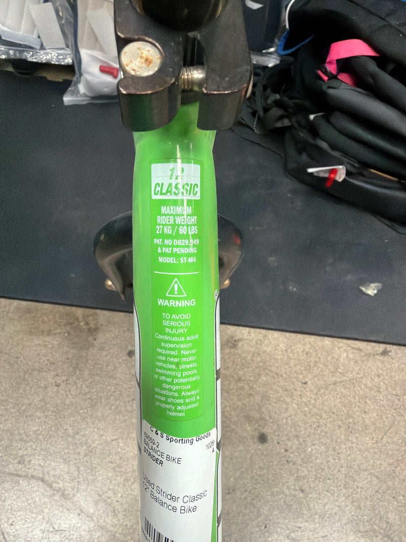 Load image into Gallery viewer, Used Strider Classic 12" Balance Bike
