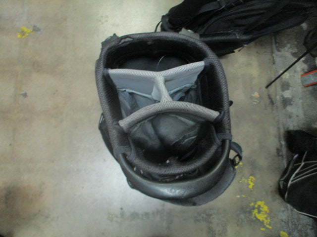 Load image into Gallery viewer, Used Callaway Hyperlite Golf Stand Bag
