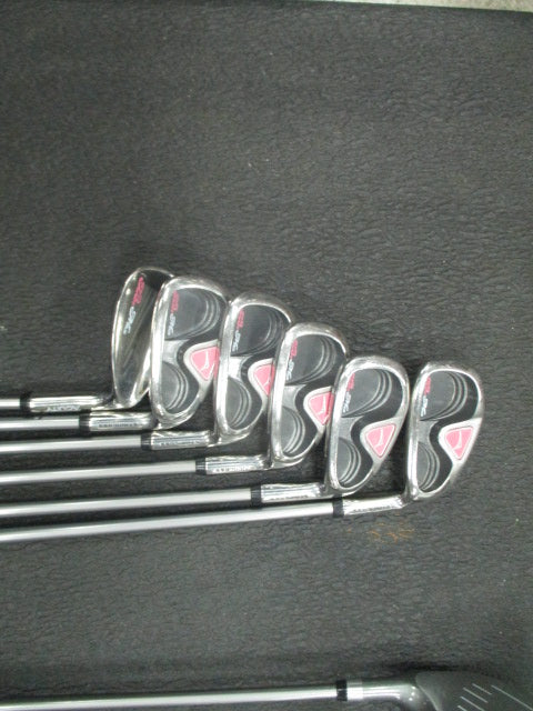 Load image into Gallery viewer, Used Ladies Acuity Turbo Max 11-Piece Complete Golf Set w/ Bag ( Missing Stand )

