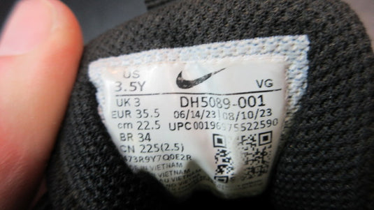 Used Nike Vapor Shark Football Cleats - Size Youth 3.5