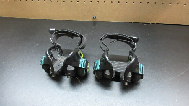 Load image into Gallery viewer, Used Razor Jets Heel Wheels
