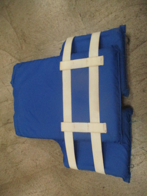 Used Stearns Youth Blue Life Vest - 50-90lbs