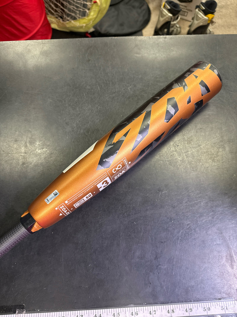 Load image into Gallery viewer, Like New Demarini ZOA 2 Piece BBCOR Baseball Bat 32 in 29 oz -3
