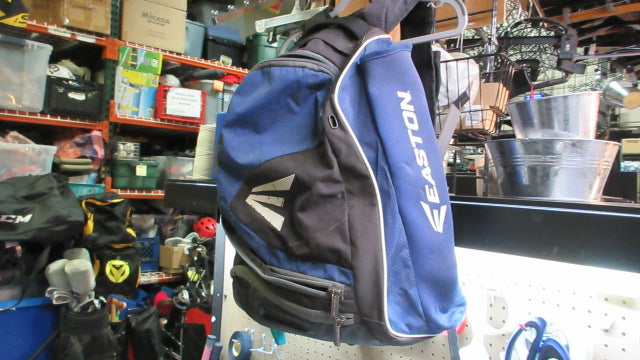 Load image into Gallery viewer, Used Easton Baseball Bat *One Broken Zipper*
