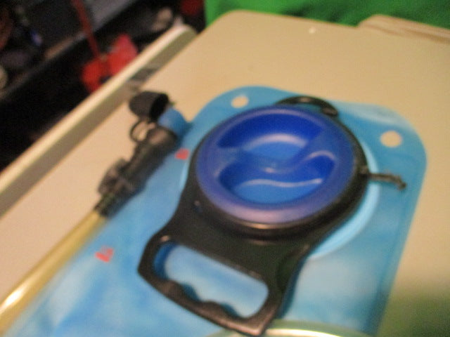 Load image into Gallery viewer, Used Eco Stream 2.0L Hydration Water Bladder
