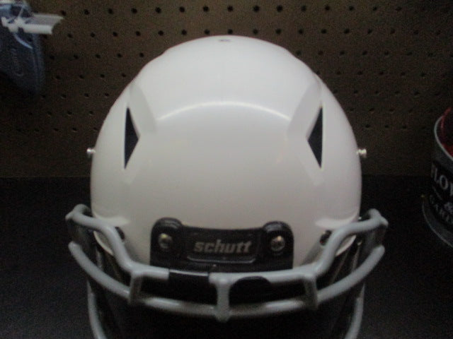 Load image into Gallery viewer, Used Schutt Youth Vengeance A11 Football Helmet - Size Medium - SZN 2022
