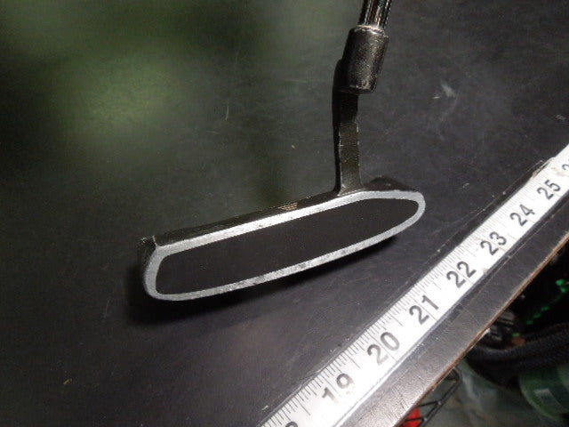 Load image into Gallery viewer, Used Dynaflite SF-111 Right Hand 32" Putter
