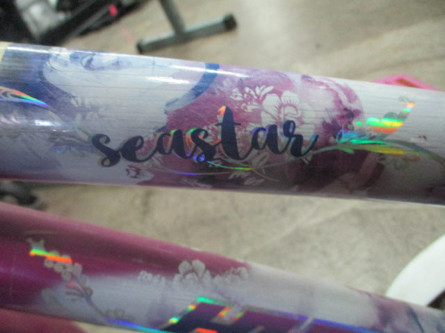 Load image into Gallery viewer, Used Huffy Seastar 16" Girls Bike W/ Trainning Wheels
