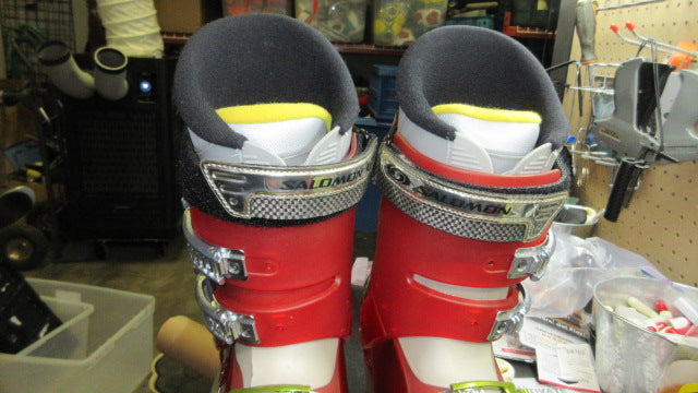 Load image into Gallery viewer, Used Salomon Wave X7 Ski Boots Size 31.5
