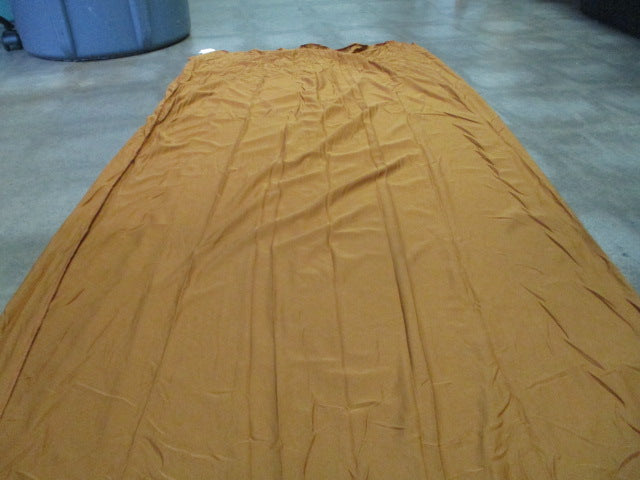 Load image into Gallery viewer, Used Magellan Rectangular Sleeping Bag Liner
