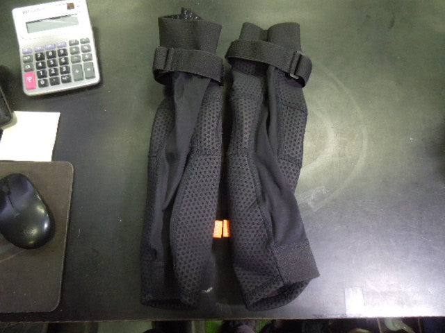 Load image into Gallery viewer, Used Fox Racing Launch Pro Elbow Guard Size XL
