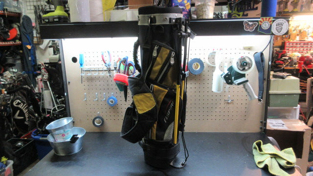 Load image into Gallery viewer, Used Tartan Aspire Junior Golf Bag - 4-Hole
