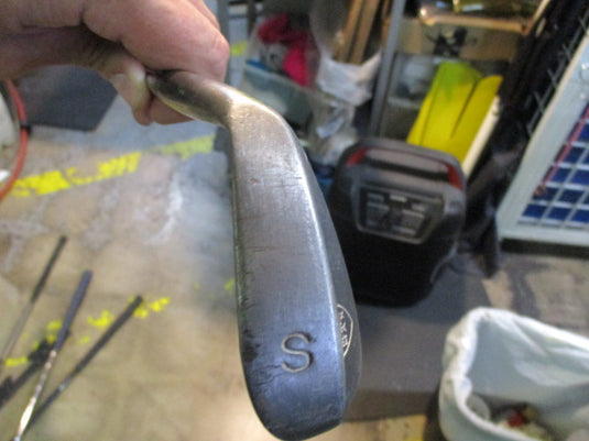 Used Maxfli Stainless 56deg Rh Wedge