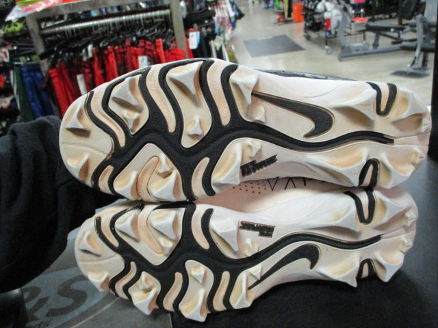 Load image into Gallery viewer, Used Nike Vapor BSBL Size Youth 5.5 Cleats

