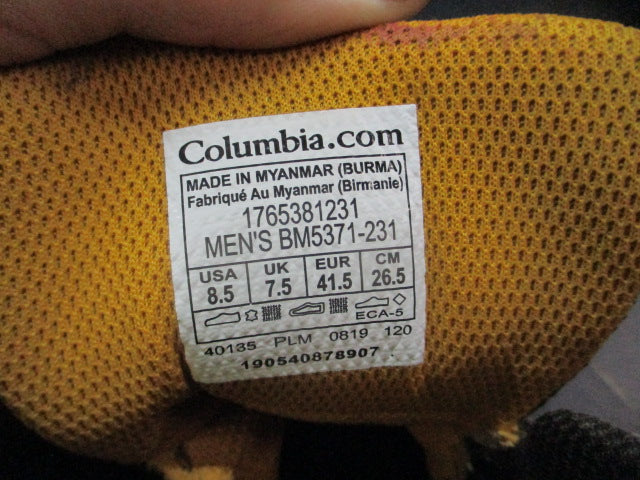 Load image into Gallery viewer, Used Columbia Crestwood Mid Waterproof Hiking Boots - Size 8.5
