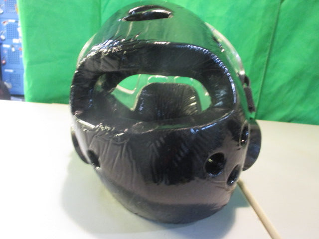 Load image into Gallery viewer, Used Extreme ATA Martial Arts Head Gear Size Medium
