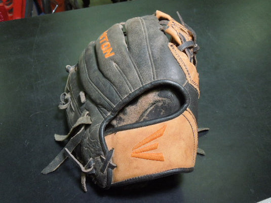 Used Easton Future Legend 11" Youth Pro Model FL1100BKTN RHT Infield Glove