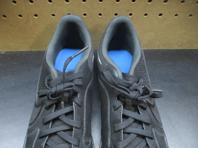 Load image into Gallery viewer, Used Nike Men's Tiempo Legend 9 Club IC Indoor Soccer Shoes - Size 7.5
