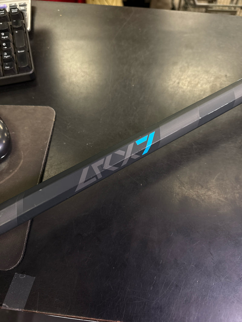 Load image into Gallery viewer, Used Champro LRX7 Youth Lacrosse Stick
