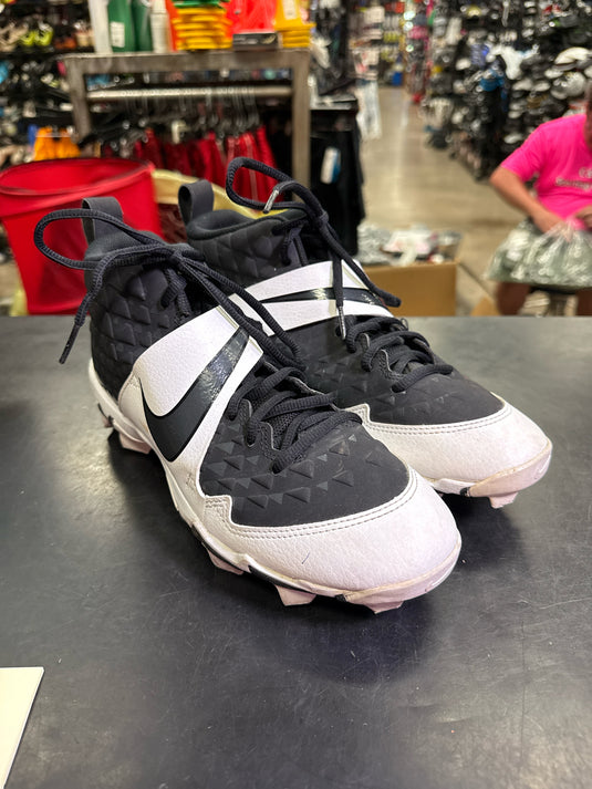 Used Nike Fastflex 27 Football Cleats Size 8