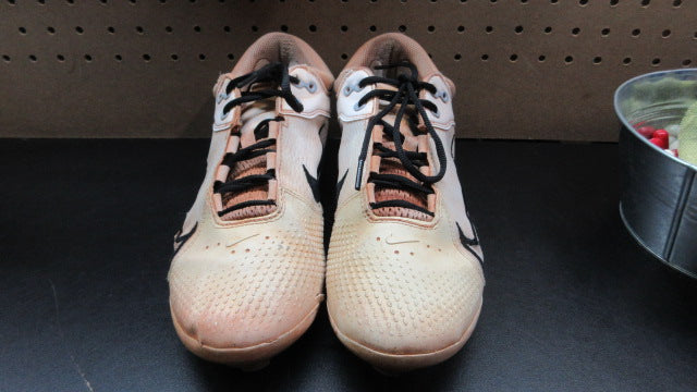 Load image into Gallery viewer, Used Nike Women's Hyperdiamond 4 Elite Softball Cleats - Size 9.5
