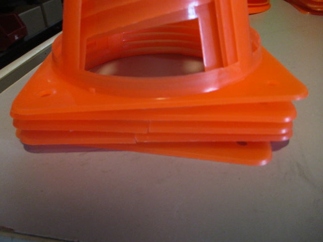 Load image into Gallery viewer, Used 6" Collapsible Cones Set Of 5
