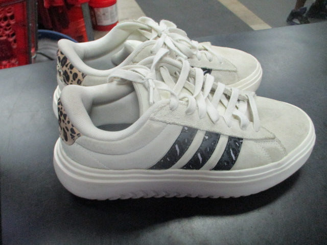 Load image into Gallery viewer, Used Adidas Grand Court Shoes Ladies Size 9.5
