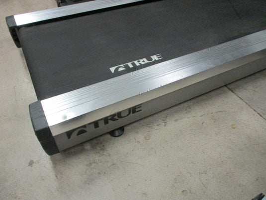 Used TRUE CS550 Commercial Treadmill With 15" Touch screen
