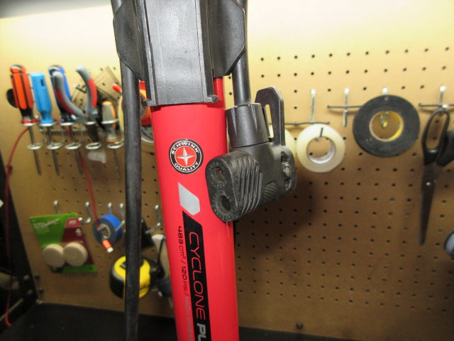 Load image into Gallery viewer, Used Schwinn Cyclone Plus Bike Pump
