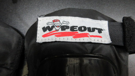 Used Wipeout Knee Pads - Youth Med