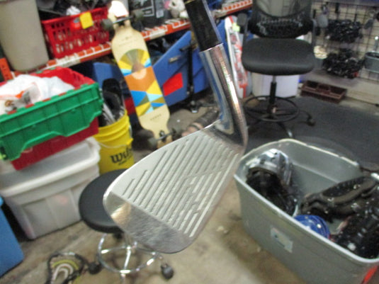 Used Wilson Staff RM Midsize RH 6 Iron