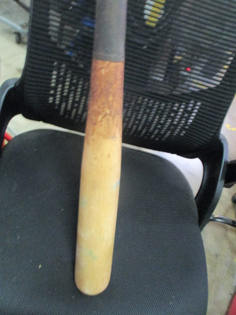 Used Victus Pro Reserve TAT1S21 Kevin Sim Maple 33.5" 31oz bat
