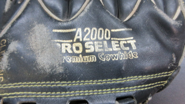 Load image into Gallery viewer, Used Wilson A200 Pro Select Clemens 11&quot; Glove - Broken Lace
