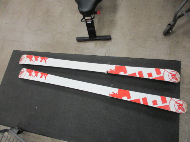 Load image into Gallery viewer, Used K2 178cm Skis W/ Scratch 120 Bindings
