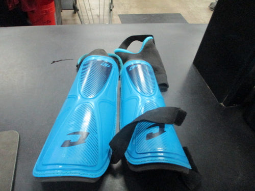 Used Champro D2 Adult Medium Soccer Shin Guards